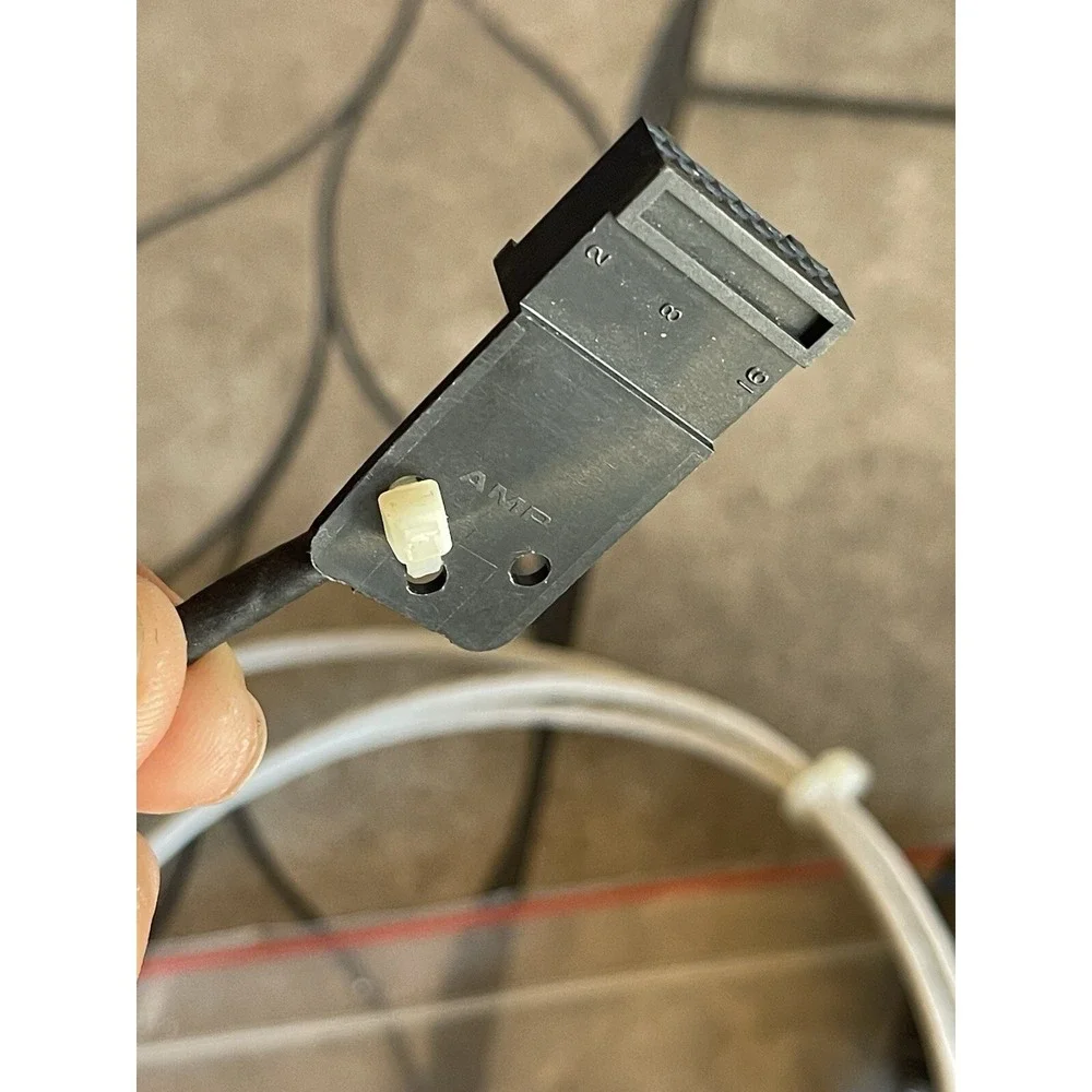 Matrix 9515-200 Circular MIL Spec Straight Connector 10-Position